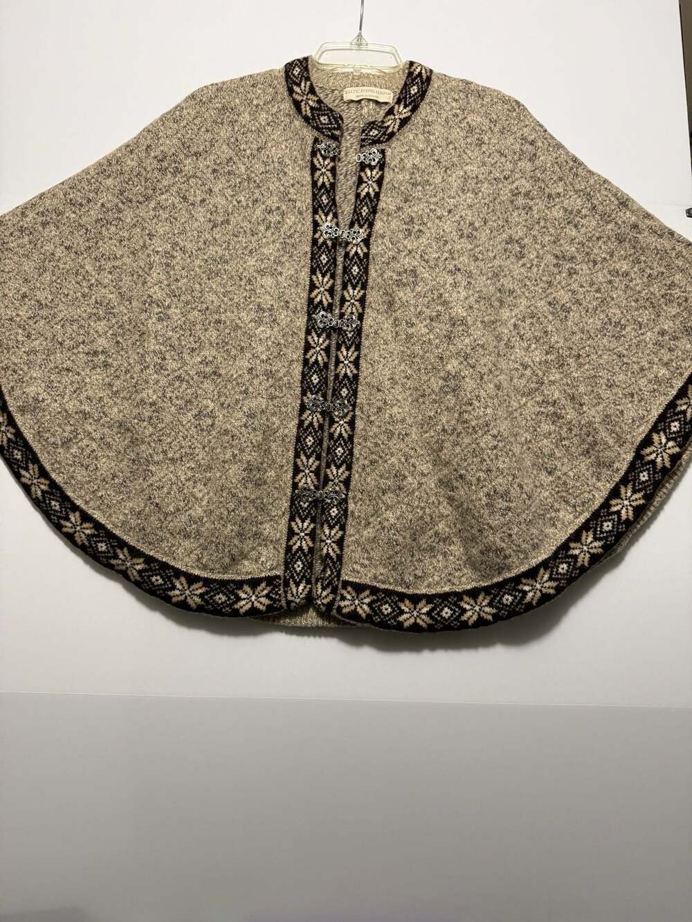 Baltic Inspirations Nordic Knitted Cape Poncho with Silver Clasps